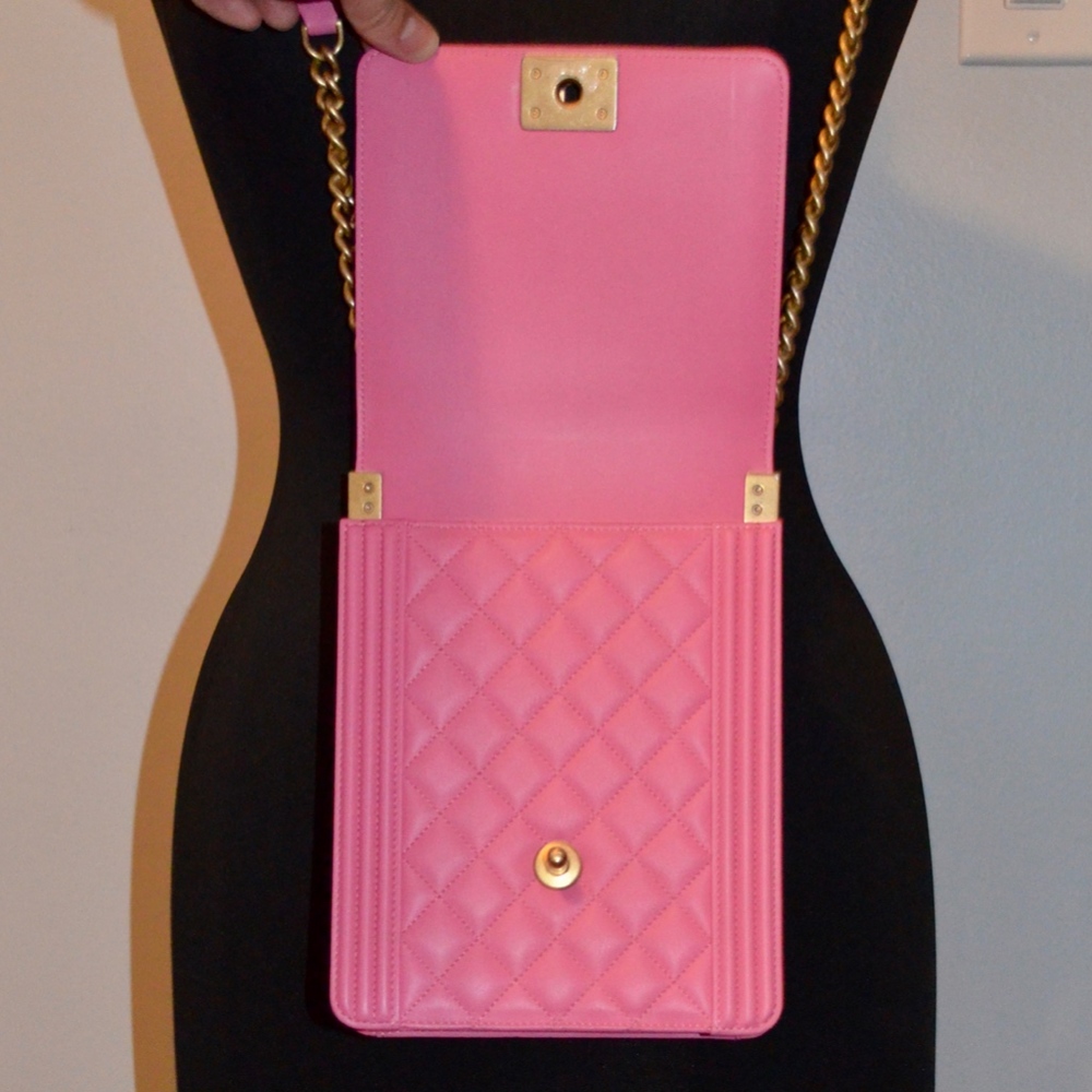 NWT CHANEL BOY FLAP BAG LEATHER CHAIN HANDBAG - Picture 7 of 8